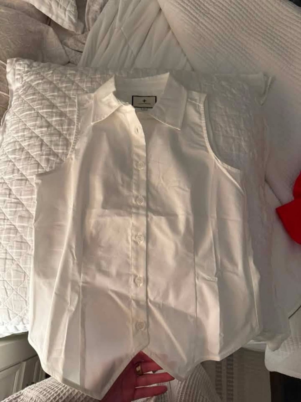Tuckernuck Sleeveless Top